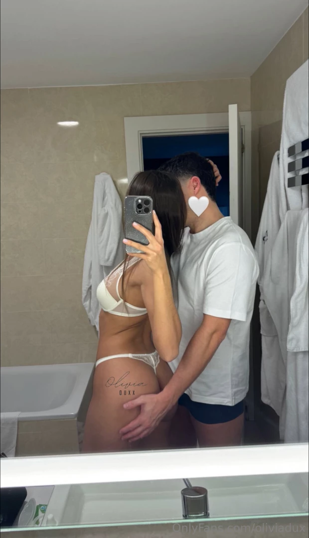 Do you want to see my new content onlyfans com oliviaduxcouple 