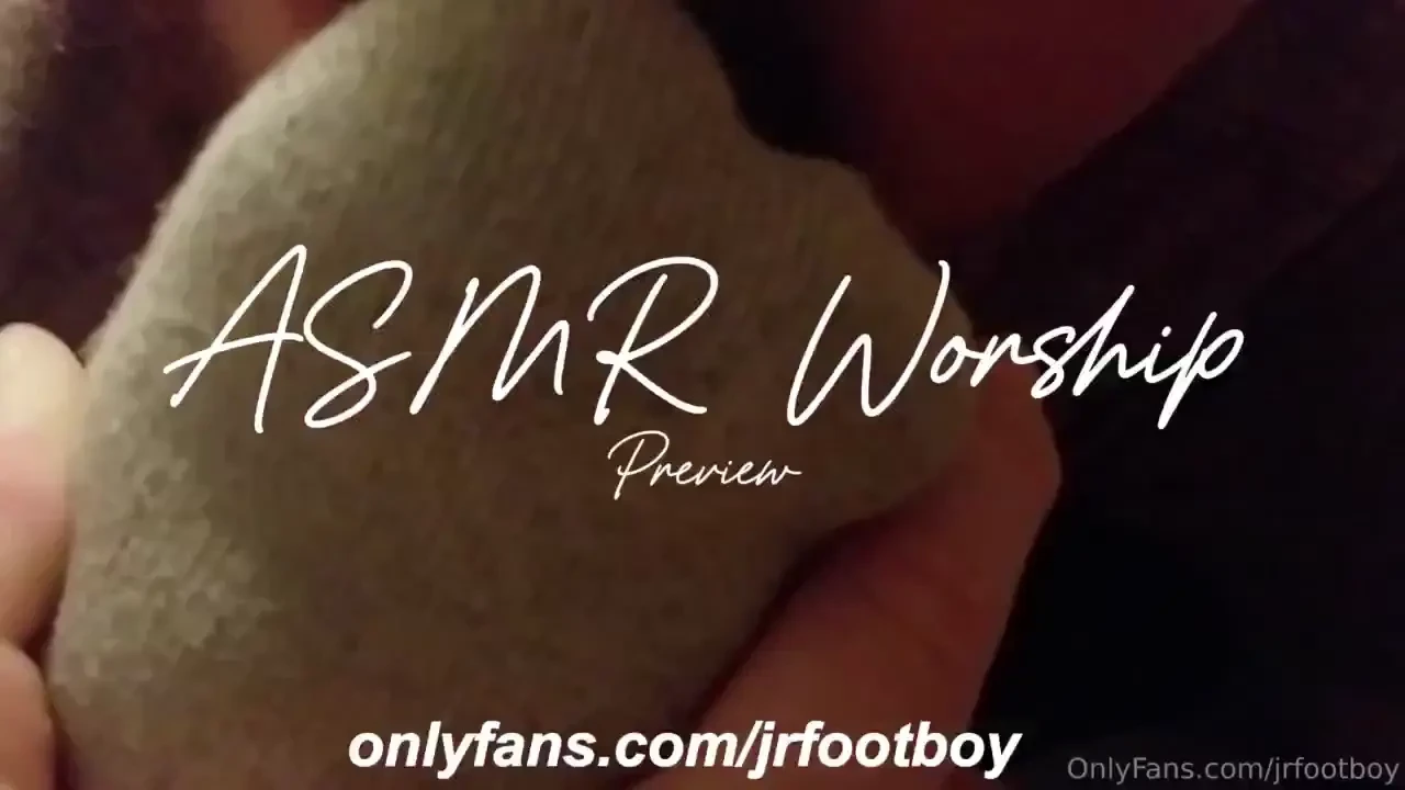 Asmr worship swipe for full video volume up for this one in this asmr 
