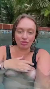 Flashing my titties in the pool
