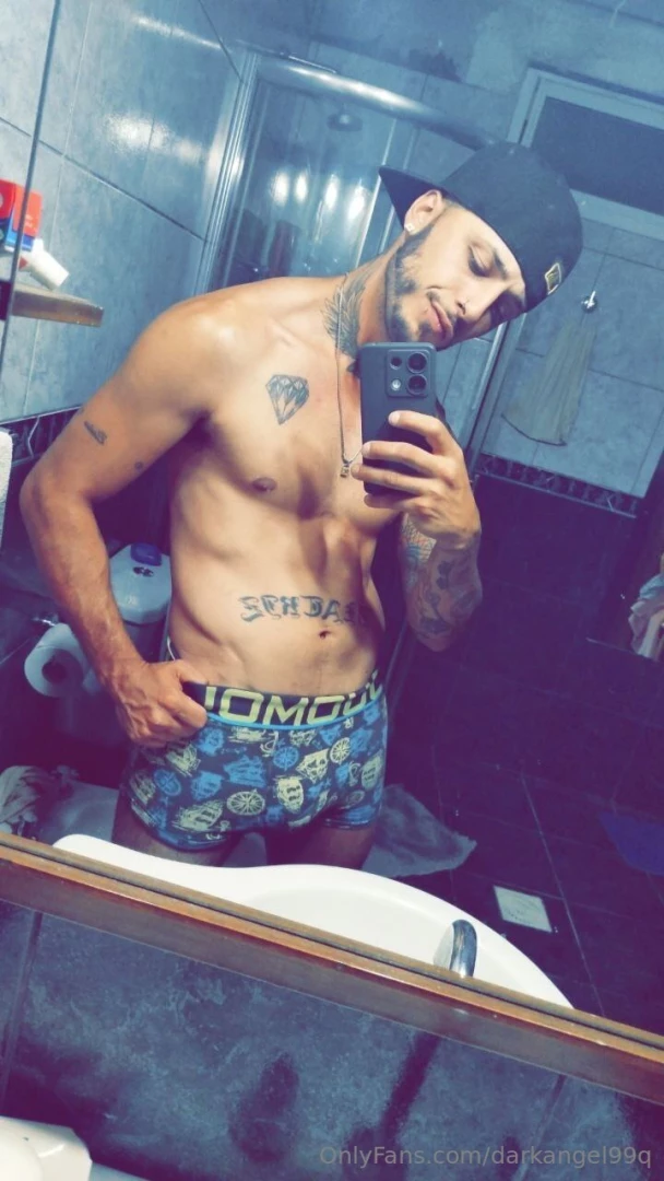 Hot argentine man tuposeidonhard tuposeidonhard virtual boyfriend 