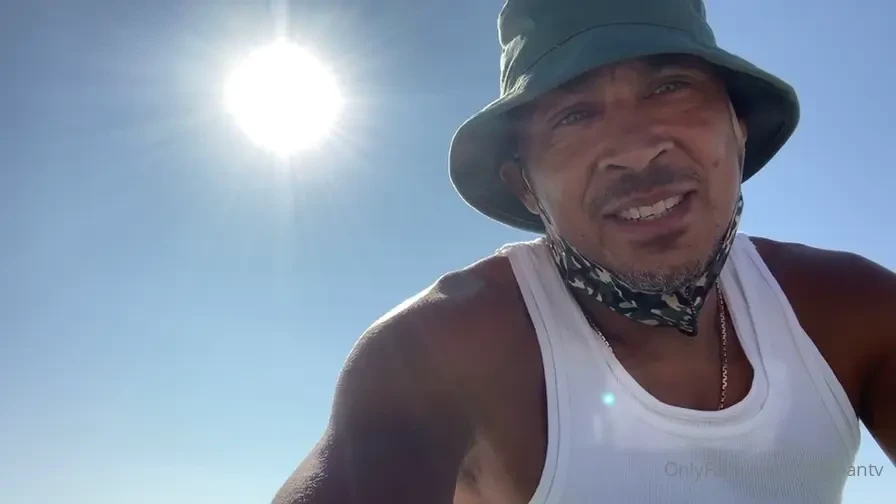 Man live beach meditation practice part 3 