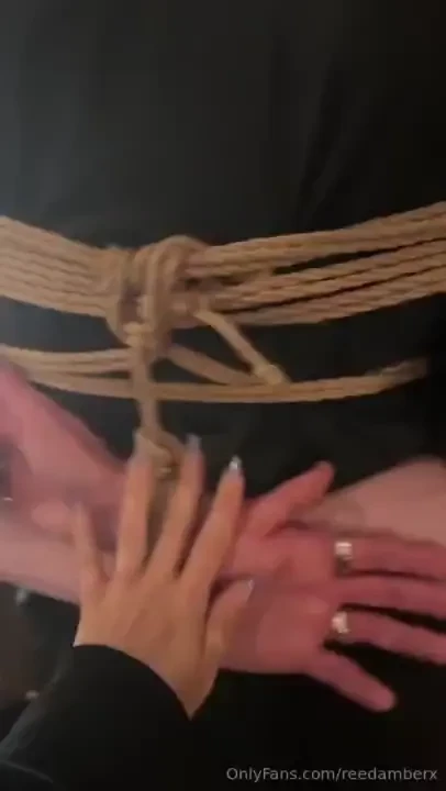 Would you be as happy as he was if i tie you up like this 