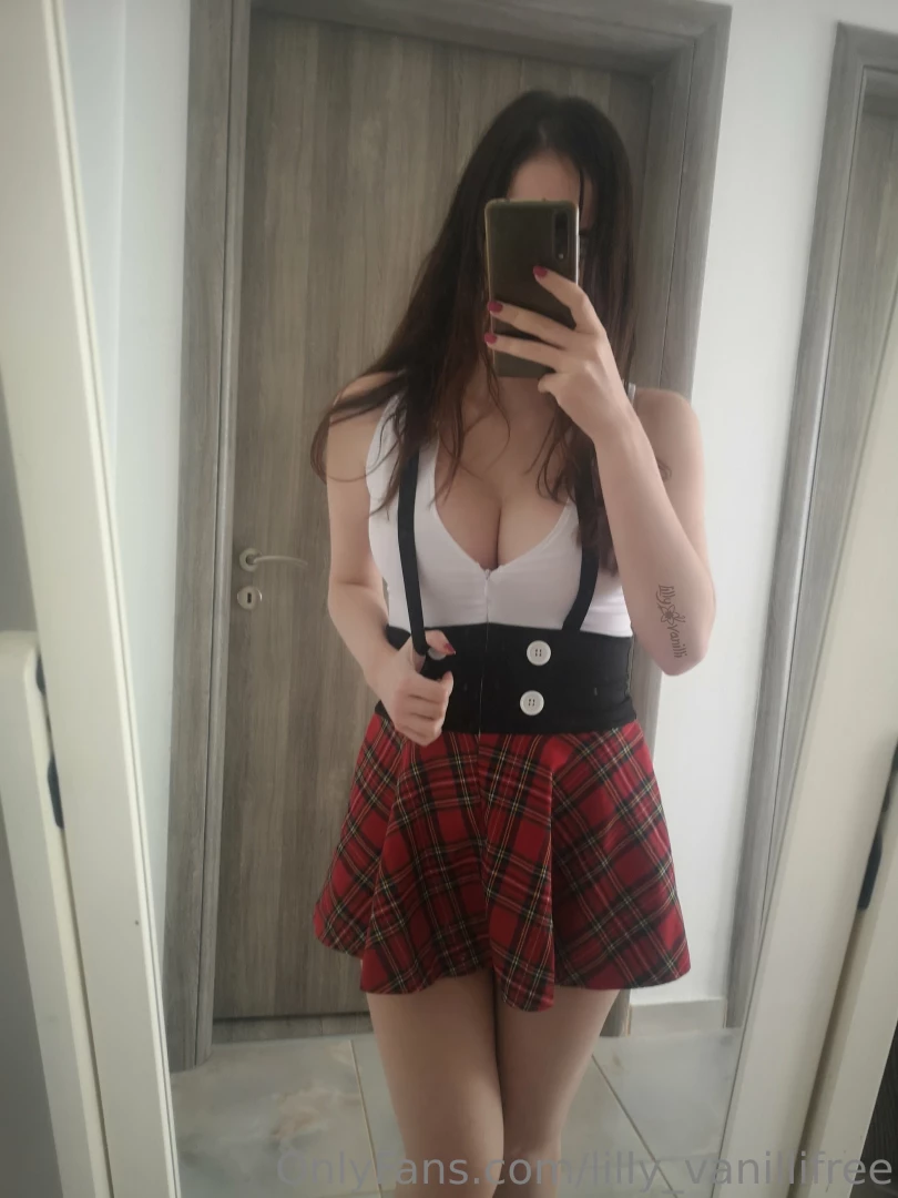 This dress comes off on my vip page lilly_vanilli https onlyfans com 