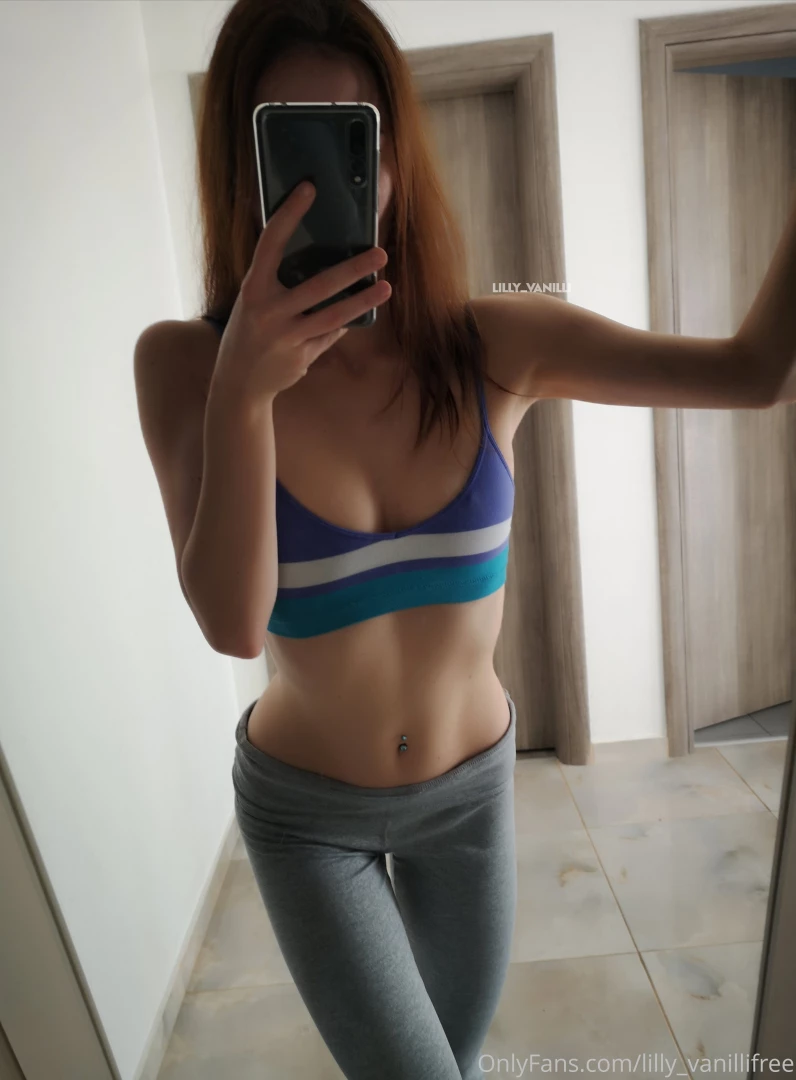 Looking for a work out buddy are you available lilly_vanilli https 