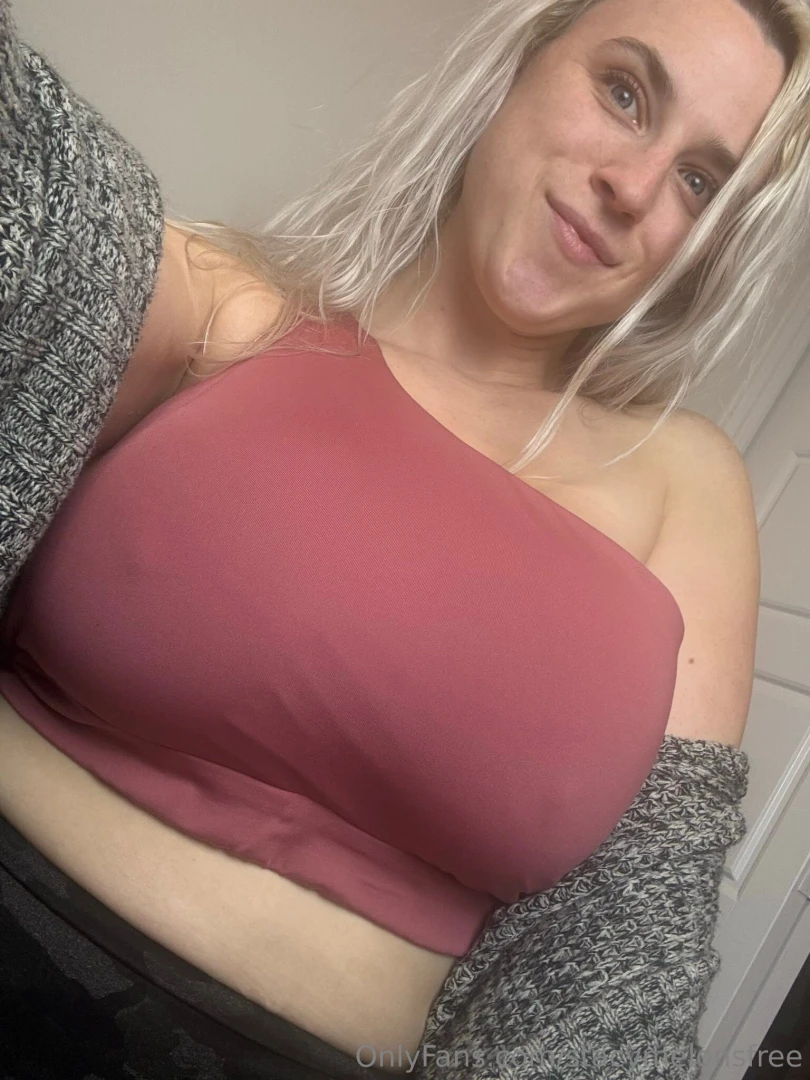 Happy friday let s have some fun fyp https linktr ee stacymelons 