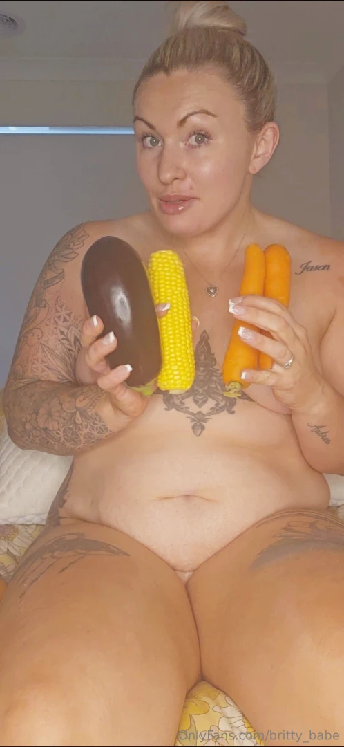 Playing with different vegetables and comparing which is better 