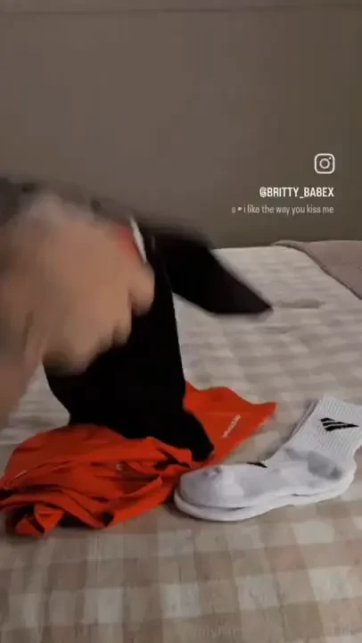 Wanna see more of me trying outfits on or stripping off 