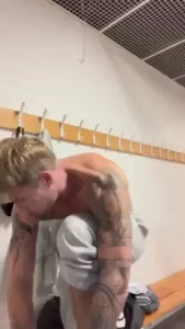 You know i love a locker room