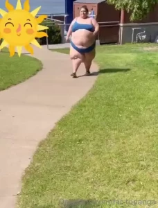 Some more shots from the lake even some slo-mo walking in public