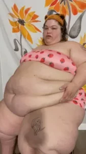 Pov ft with your fat gf while i get ready for bed i tell you about my