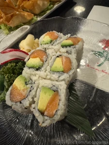 This hibachi was sooooo tasty the main video doesn t have sound but i part 3