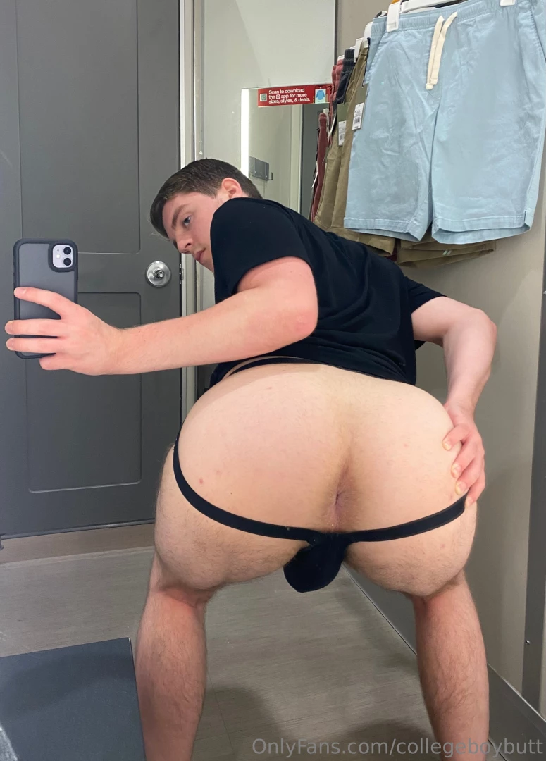 Fuck me in the target changing rooms 