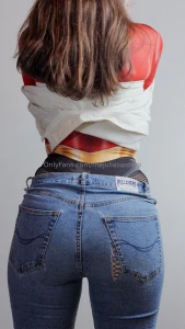 Elastic girl has made her return