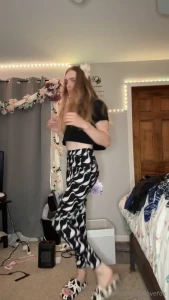 Woof woof trying on different leggings part 8
