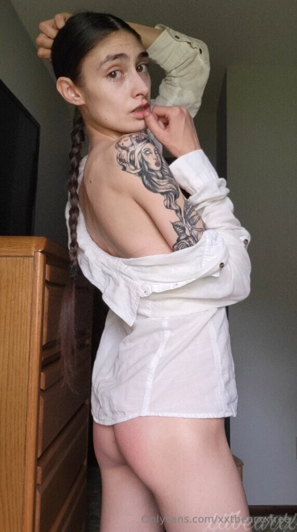 Flannels and button ups will forever be my fav part 4 