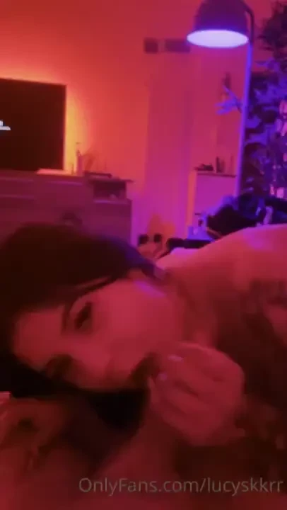 Quick blow job before sleep royalgnrl 
