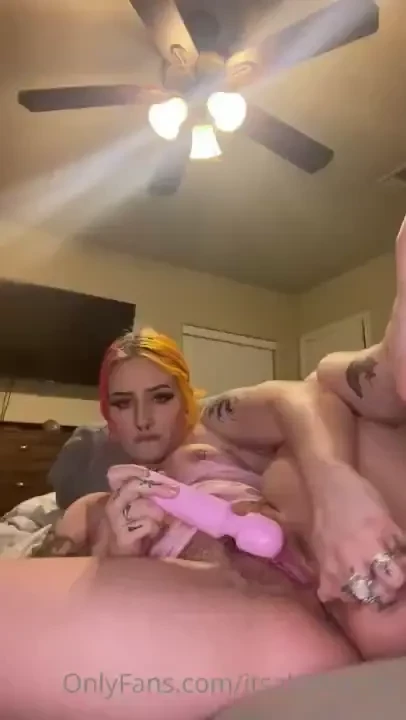 Sneak peek if you don t receive it for some reason you let me know 