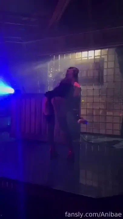 15 minutes of me shaking ass and my hips for you my dancing will 