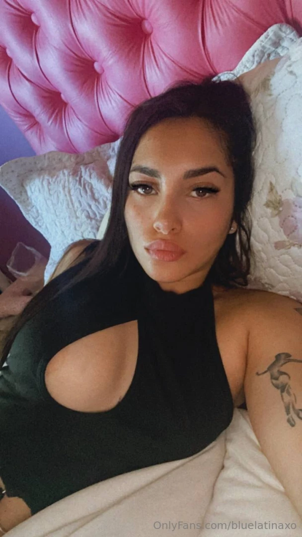 I wanted to introduce my friend cami she is a 21 year old latina cutie part 1 