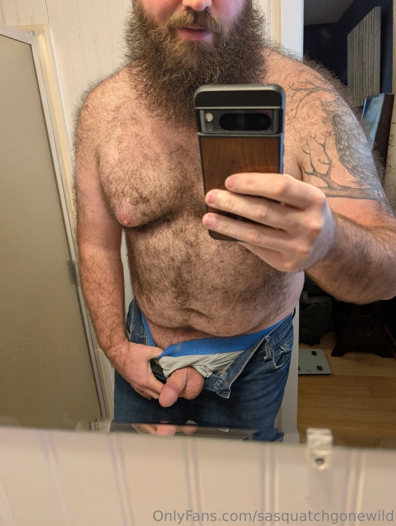 It may be 4 outside but at least i m built for it part 4 