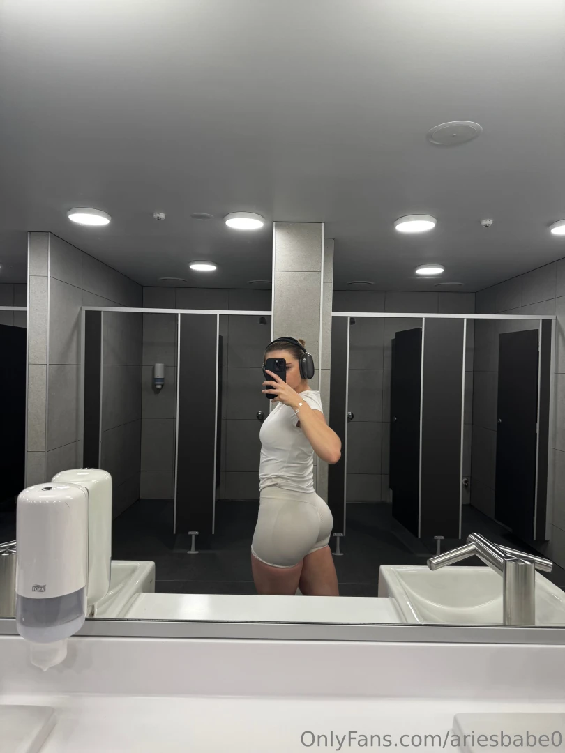 Did these cheeks just brighten up your day up a little bit 