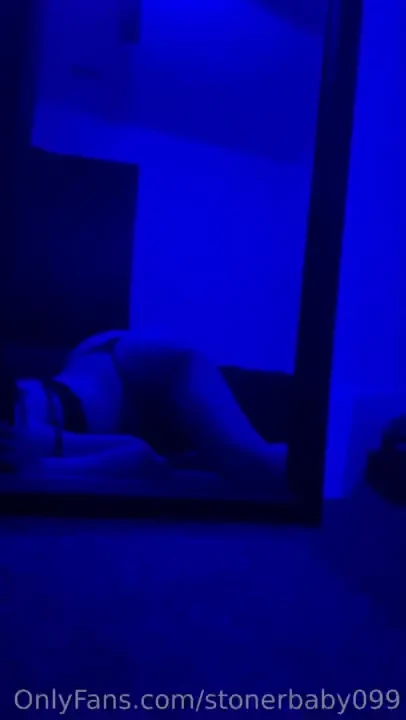 Who wants some customs babes 