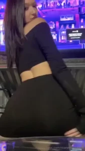 Went out friday night to celebrate my besties birthdayyyyy total part 1