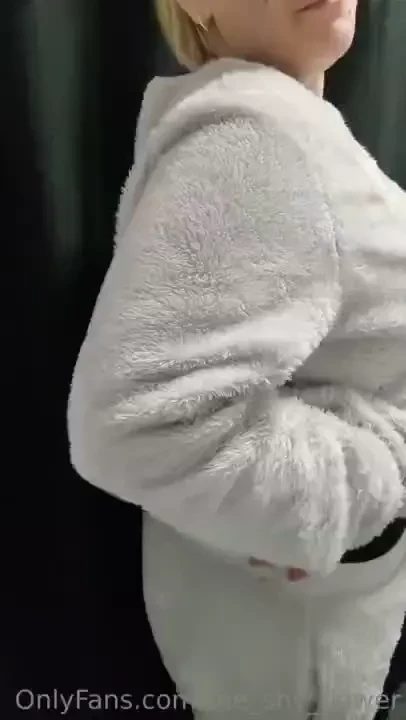 Take them off wanna see the end 