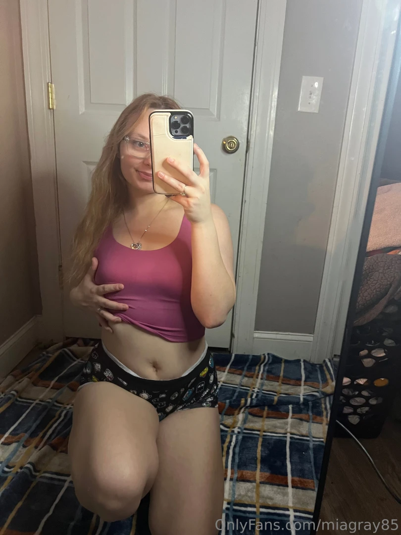 Holiday flash sale for next couple new subss these never last long so 