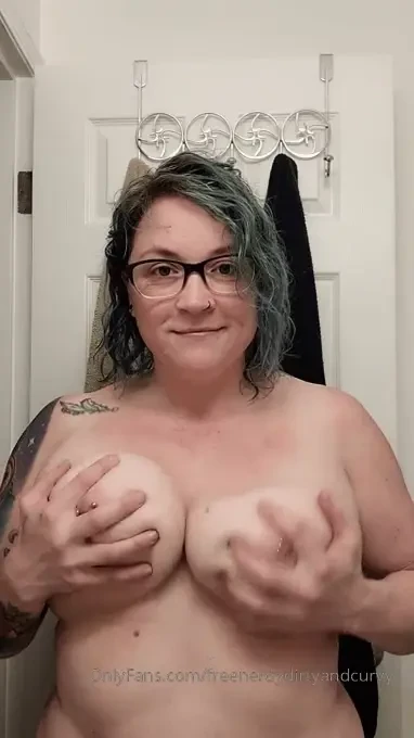 Who wants to squeeze them happy titty tuesday 