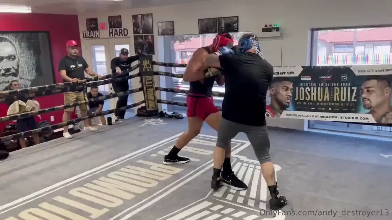 Never before seen clip of me sparring 