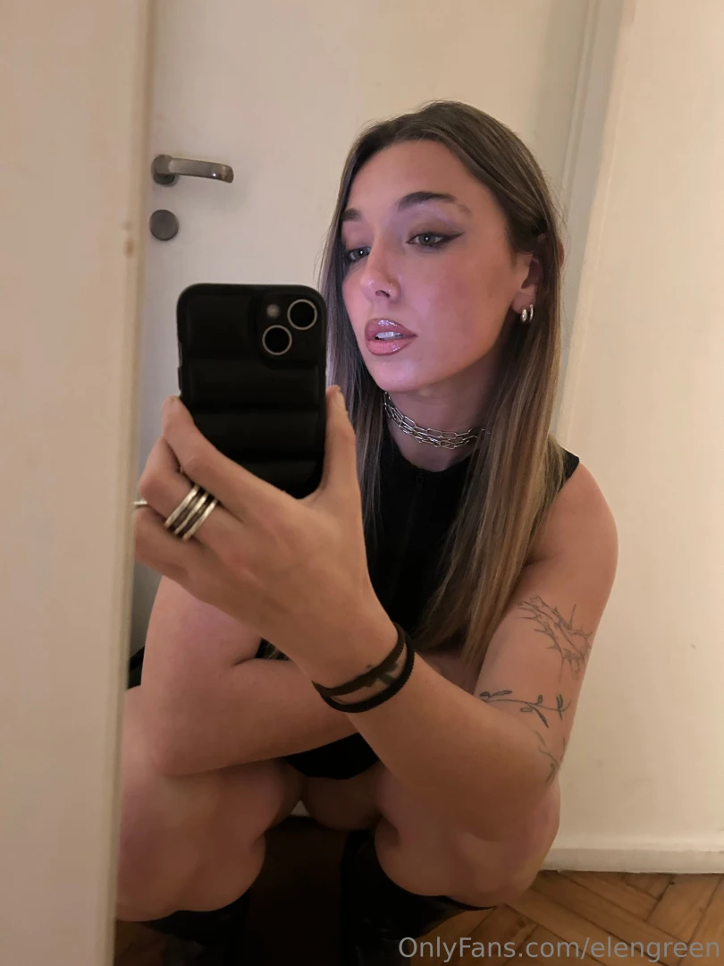 This might be my new go-to look when i go out for errands 