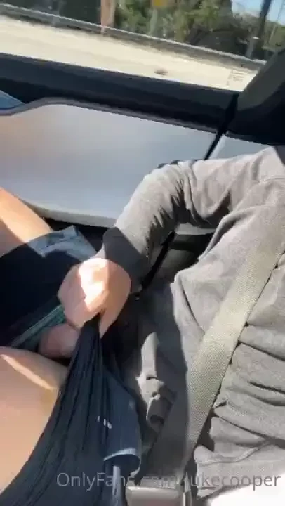 Good morning on way to get some coffee and i will be online all day 