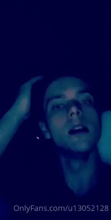 Just finished soccer now i m all sweaty who likes someone all wet 