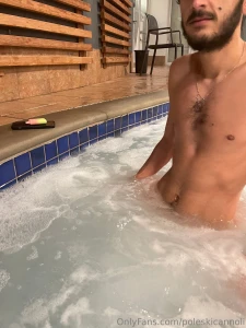 Gotta start the day off with a trip to the hot tub