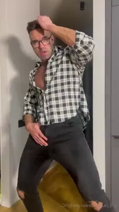 New strip role set for u wanna see me stripping with jerk off for u 