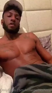 I need you on your knees rn