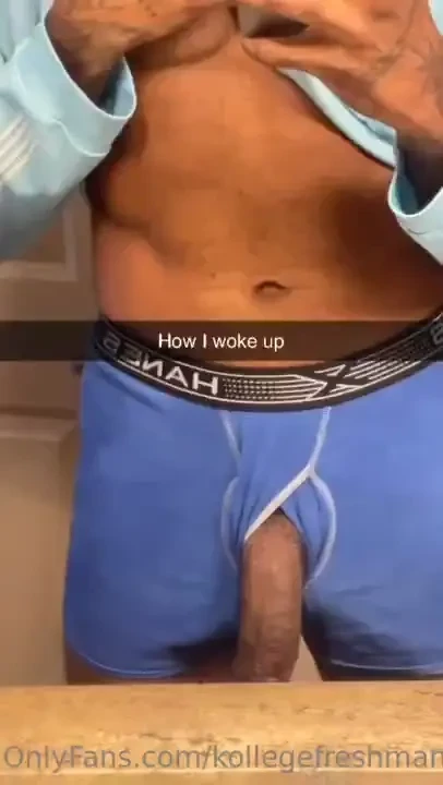 Can t even see it dick hang below the counter 