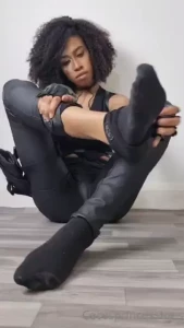 You better be ready to worship my feet watch me take of my long black