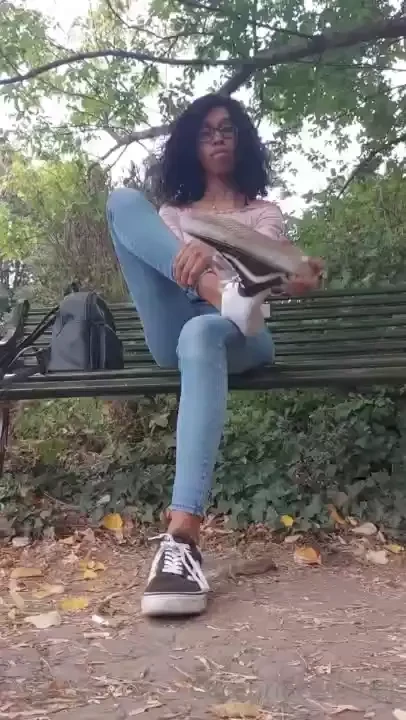 First time filming in park i know my sock lovers will enjoy this sock 