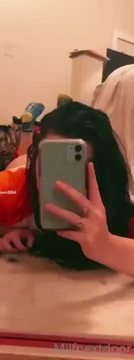 Lettt take a moment an laugh at myself trying this thirst trap 