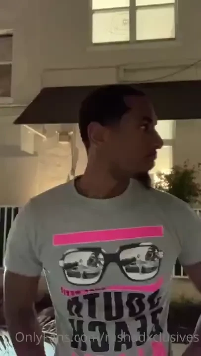 Last night i was on south beach kissin n fucking like and subscribe 