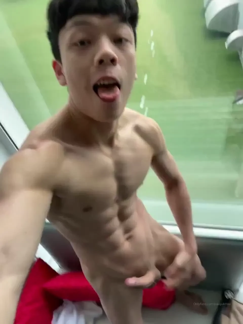 Cloudy but horny 