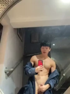 Just a slut feeling horny in the 1st day of the year