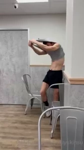 Caught by fans at the convenience store