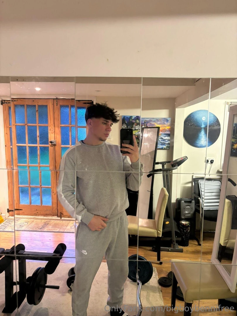 Merry xmas free treats and surprises all day tomorrow join now https part 2 