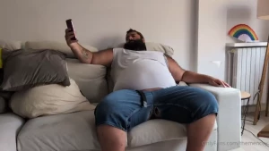 As se recibe a un oso despu s del trabajo this is how you greet a bear