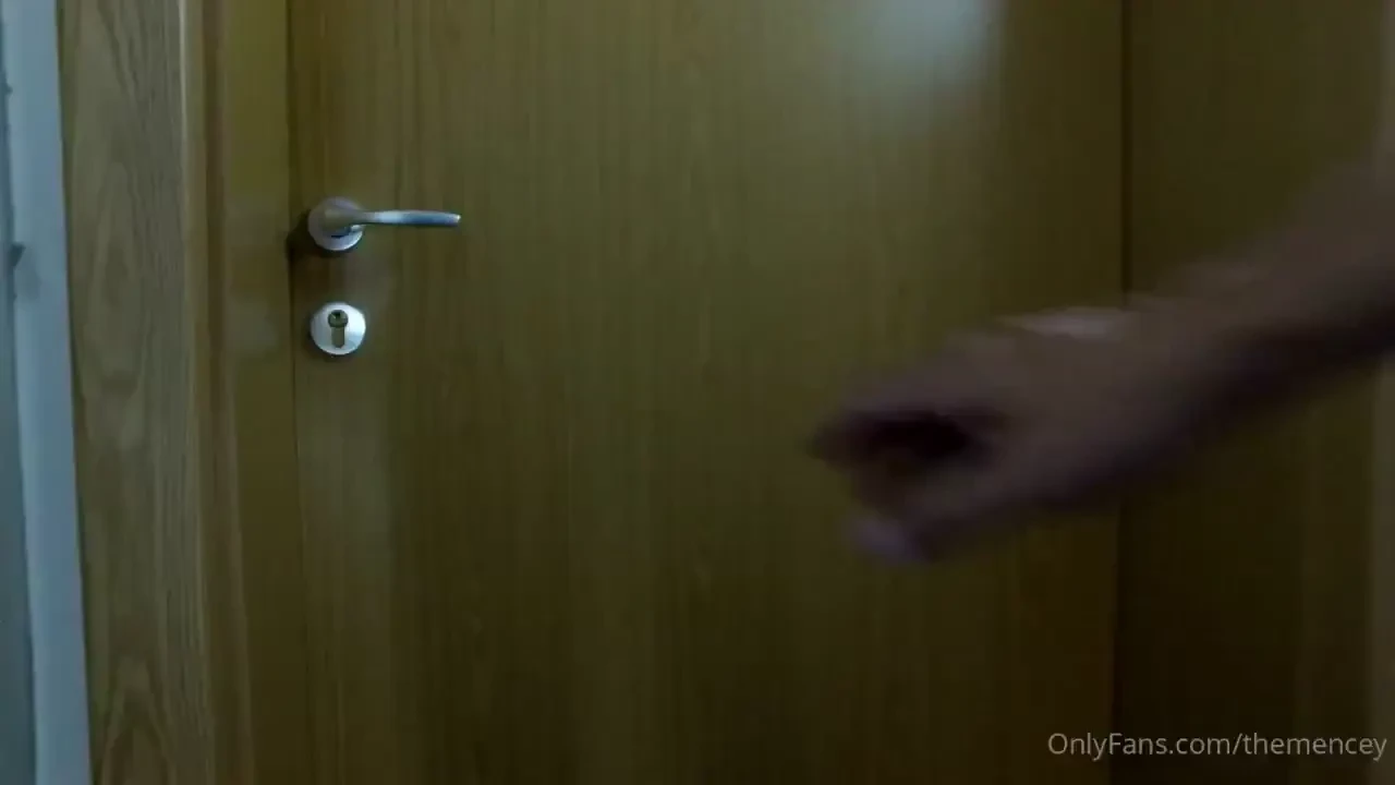 Dos machos papi y yo disfrutamos del dulce pasivo tan obediente y 