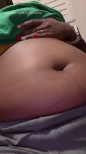 Over a minute of mic-less digestive chaos