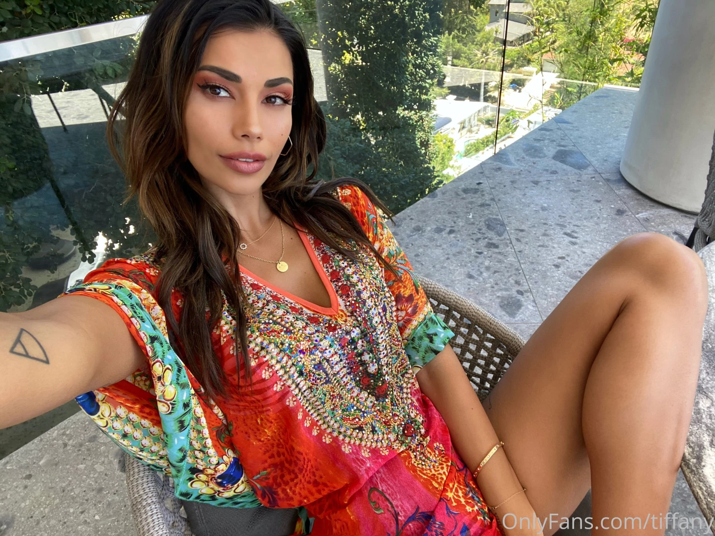 I m boooooored soo tell me what you want and i ll send it to you for 